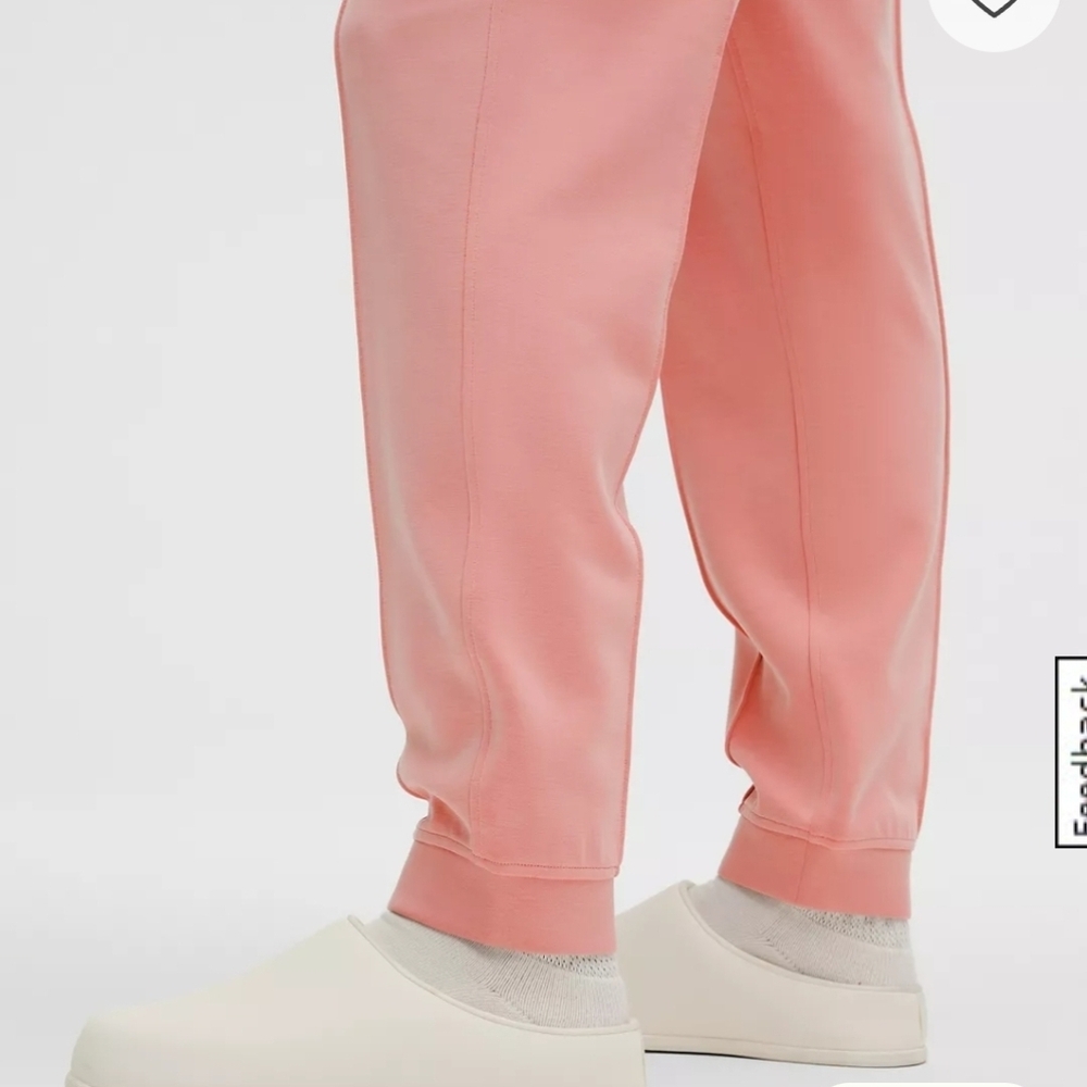 lululemon athletica Pink High-Waist Jogger Pants - Picture 4 of 9